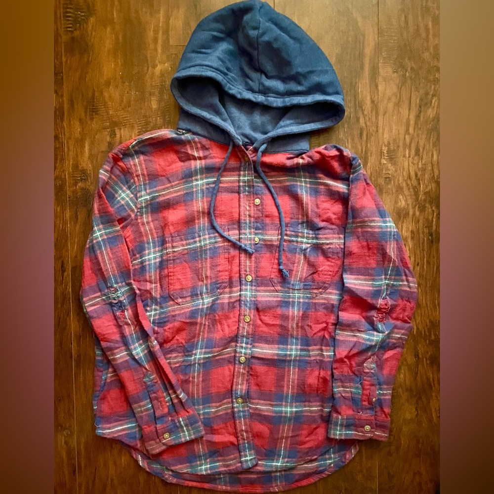 American Eagle Red and Blue Plaid Flannel w/ Hood, NWOT